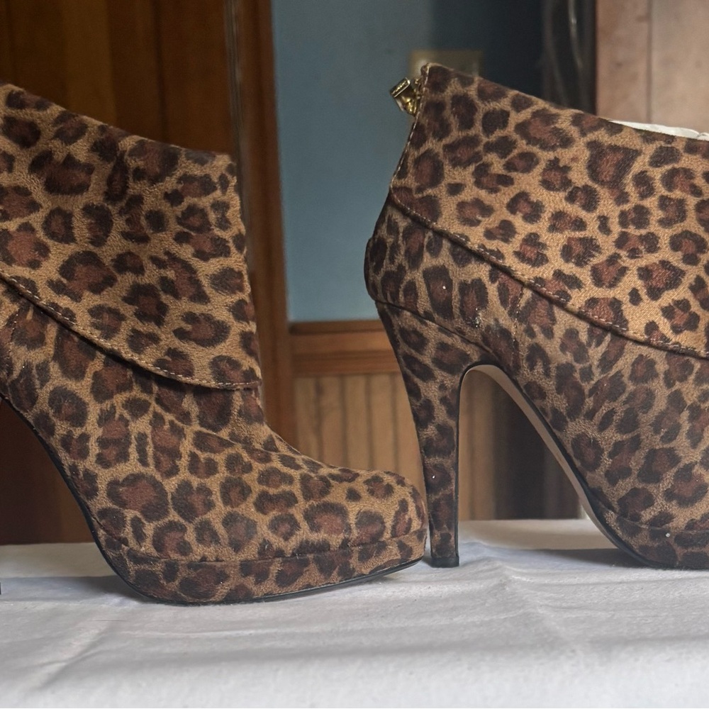 Shoe Dazzle Leopard Print Fold-Over Heel Booties - Brown
